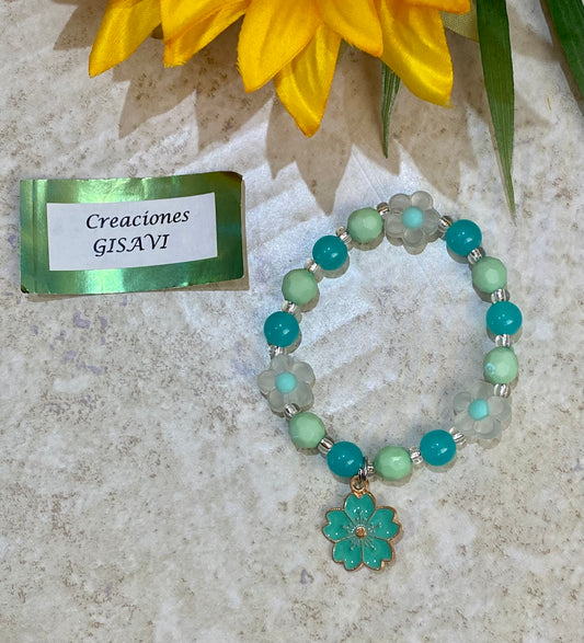 Flower bracelet. Mint and green. 6”