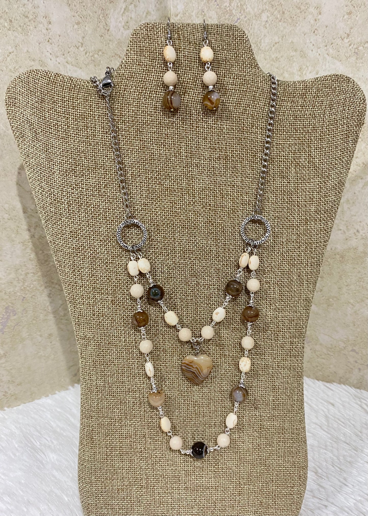 2036. Double necklace with brown agate, beige tuquoise and natural fossil